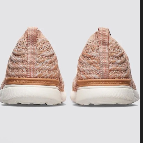 APL TechLoom Wave Women’s Sneakers - Picture 15 of 16